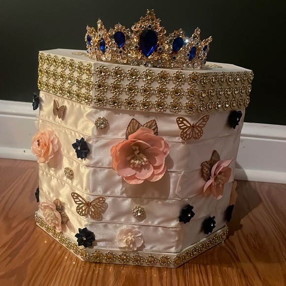 Quinceañera gift box!! - Picture 1 of 4